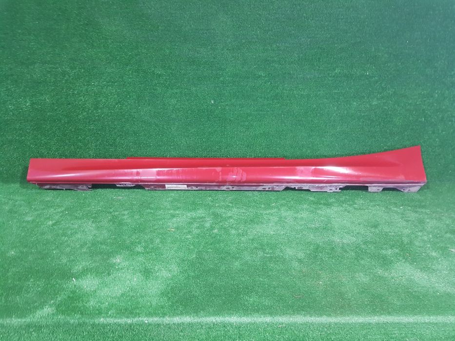 Prag BMW seria 2 F21/F22/23 M-Sport(partea soferului)