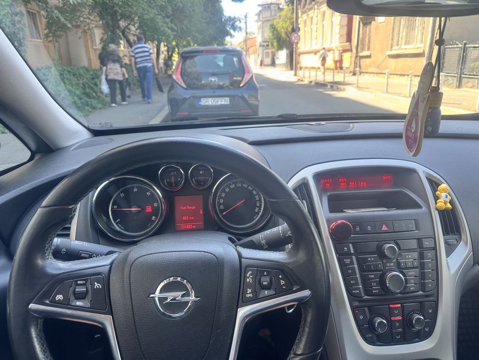 Opel astra J 1.7 cdti