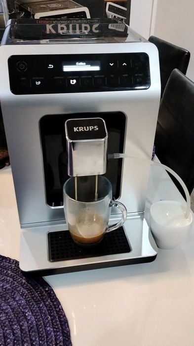 Aparat de cafea Krups/capucino/latte,expresor..