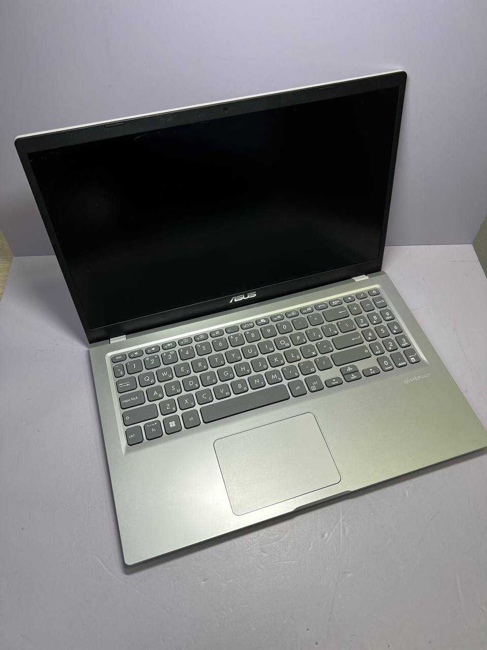 Ноутбук Asus СА18261