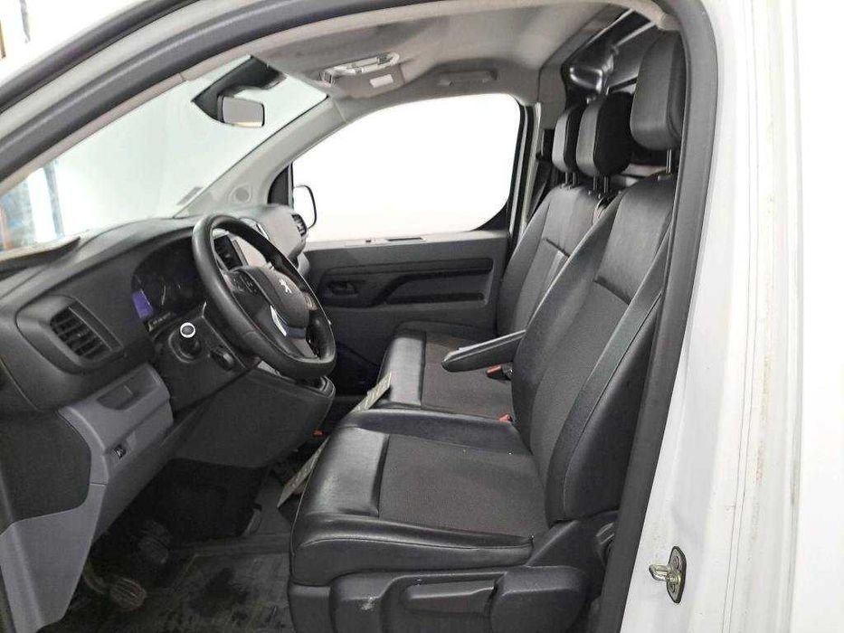 VÂND Peugeot Expert 2.0 HDI Premium - Diesel - Manual - 122 hp