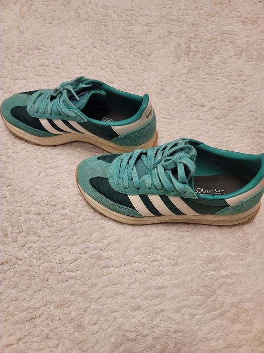 Adidas confort 42 2/3