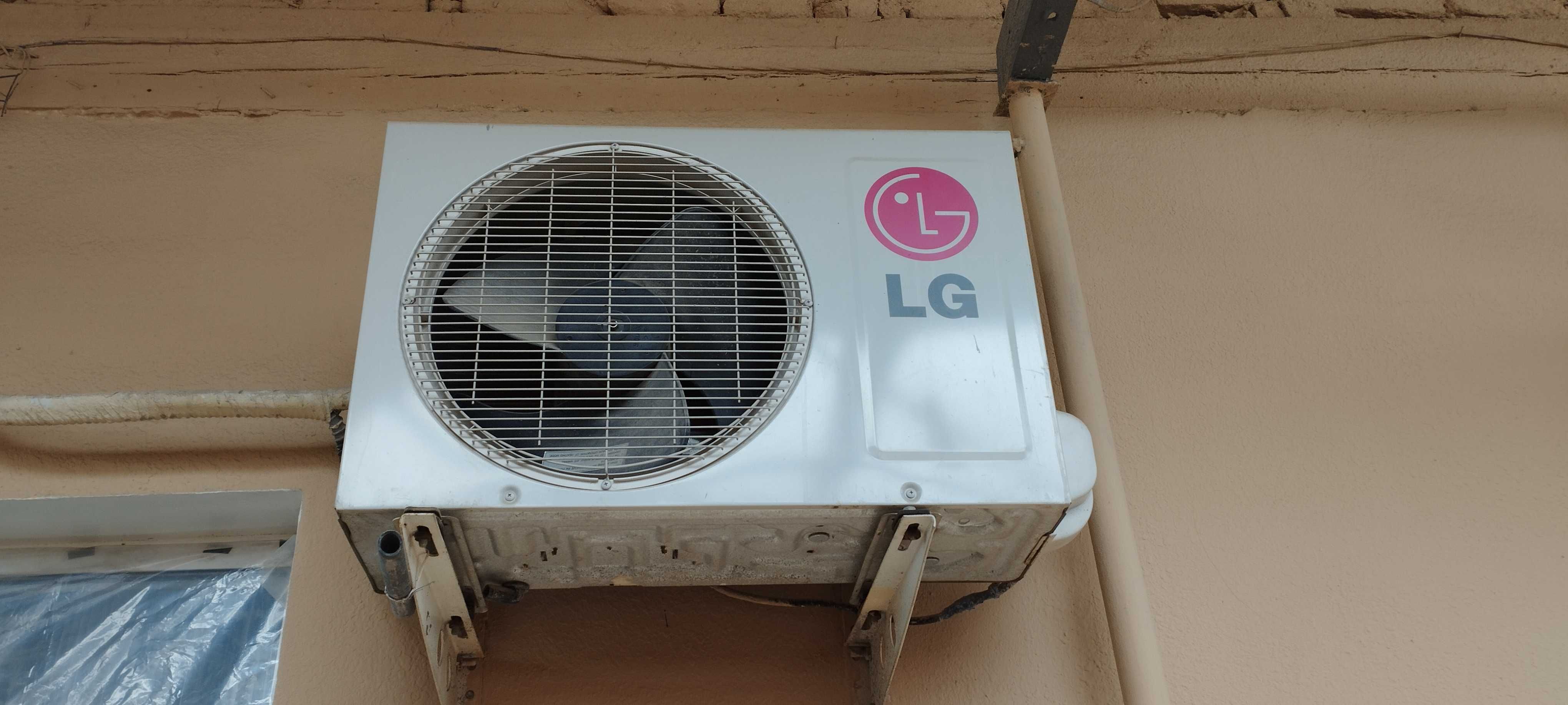 Кондиционер LG 12