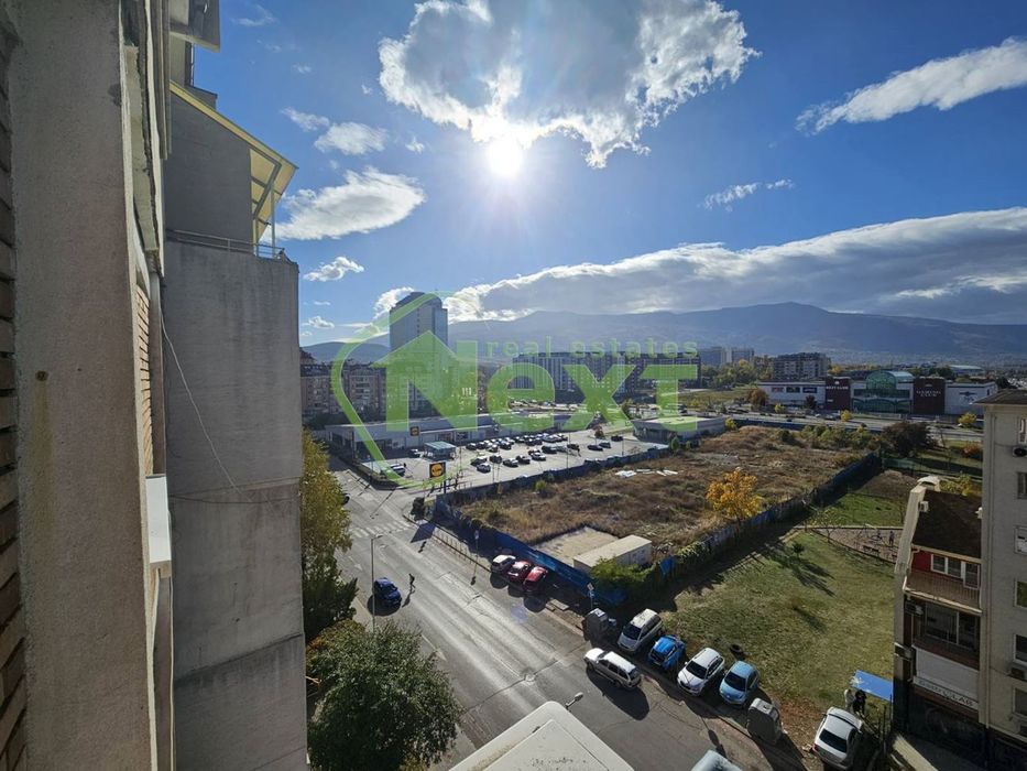 4-стаен в София-Младост 3 площ 124 цена 1300