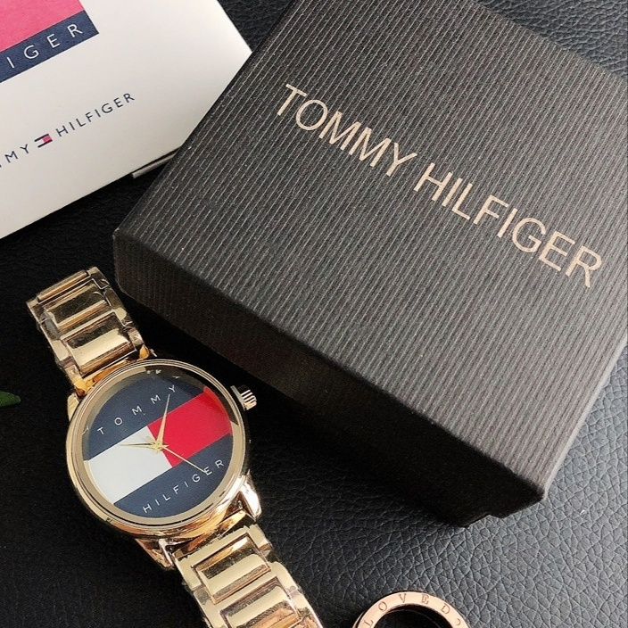 Часовник Tommy Hilfiger