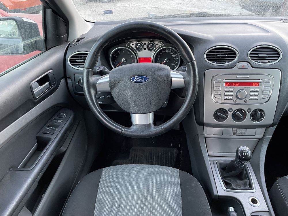 Ford Focus 1.6 16v 115hp 2009 На Части