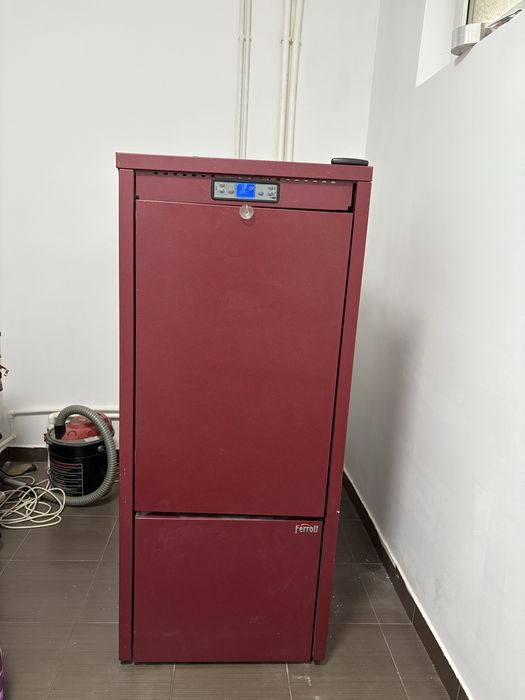Vand Cazan din otel pe peleti FERROLI BIOMAX PLUS 24kw
