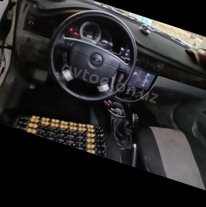 Ласетти сотилади