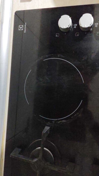 Plita incorporabila Electrolux EGE6172NOK, Mixta, Gaz + Vitoceramica