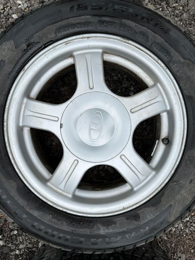 Шины с дисками 185/65/14