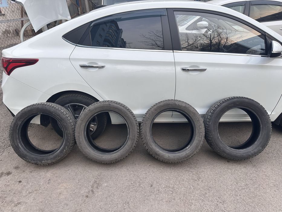 Зимние шипованные шины 205/55/R16