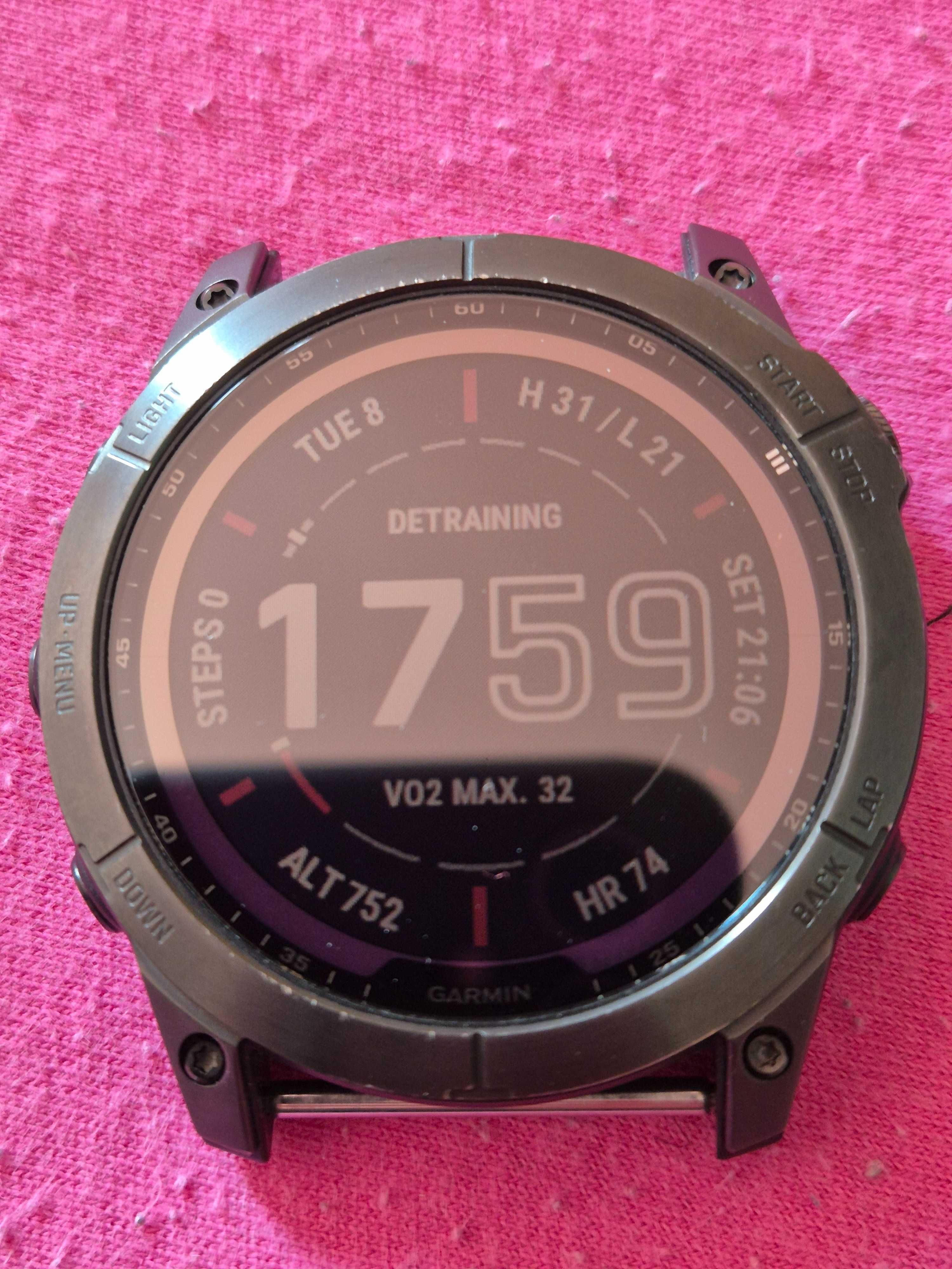 Garmin Fenix 7x Sapphire Solar Titanium с много аксесоари