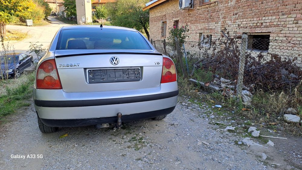 Фолксваген Пасат 5.5 1.9 ТДИ 101 - Volkswagen Passat 1.9TDI 101