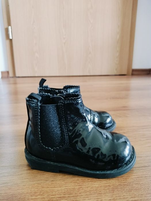 Ghete mărimea 22 h&m