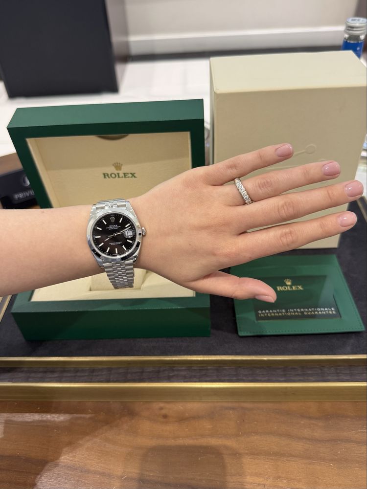 Rolex Datejust 41mm Steel 126300 black