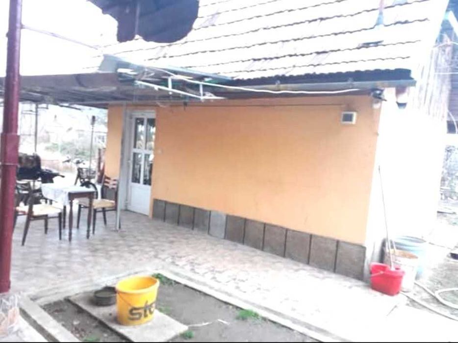 Casa si anexa in Ludus