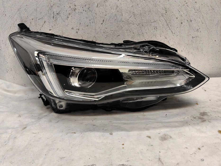 Оригинален фар субару  Subaru XV Full Led
