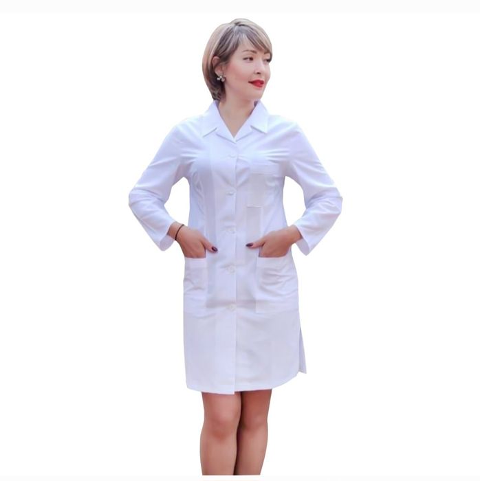 продам женские медицинские халаты