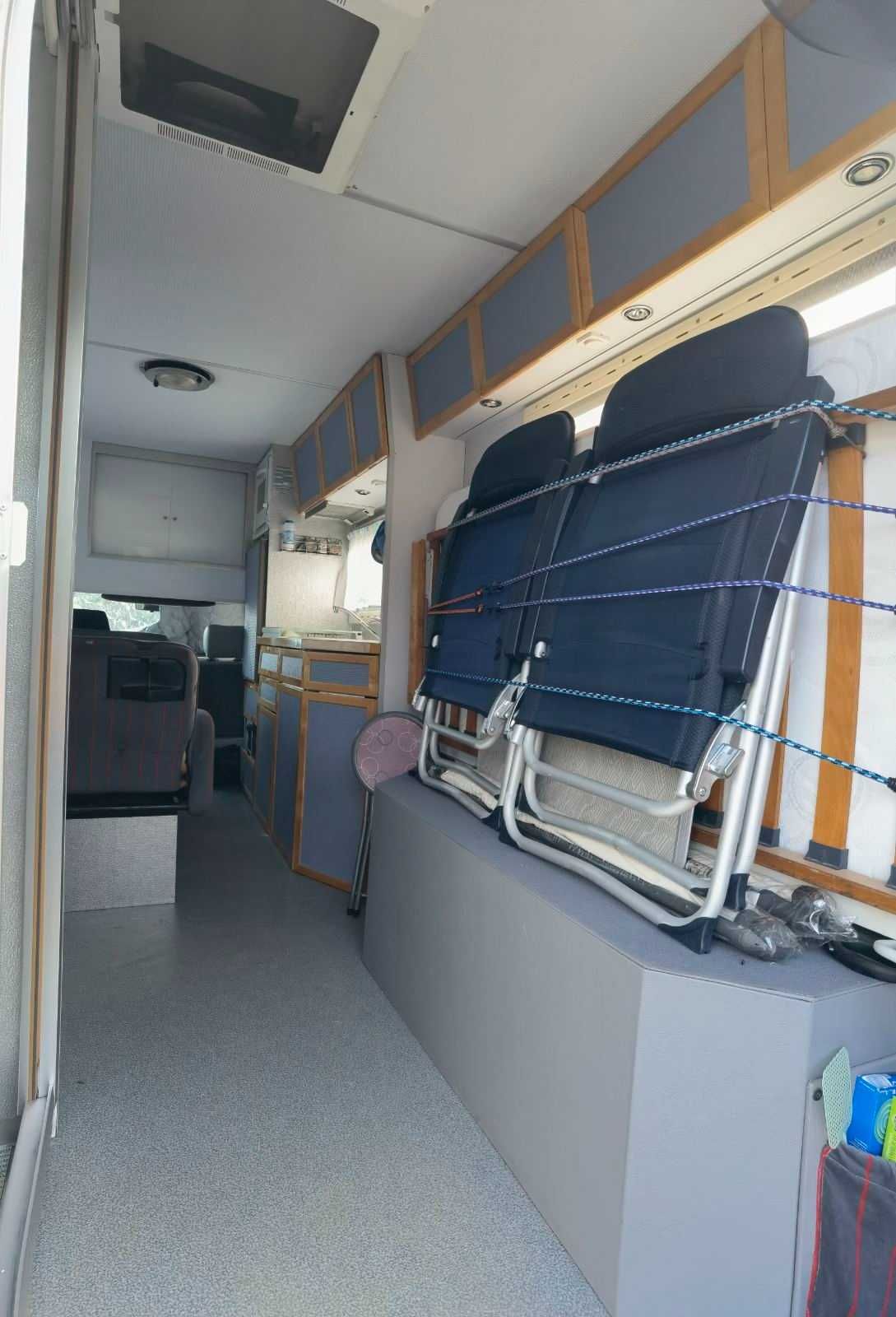 Продавам кемпер vw Transporter T4