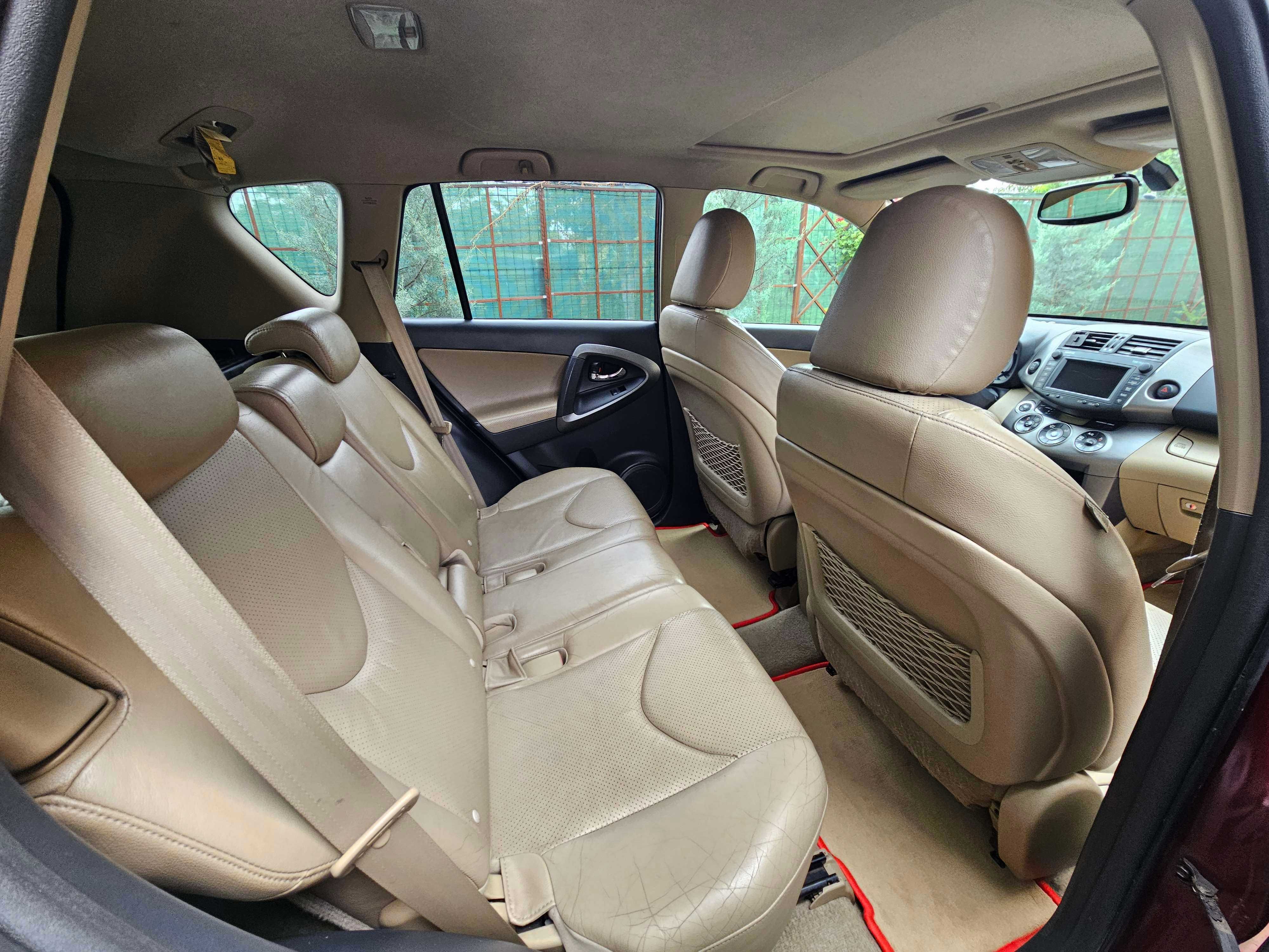 Vand Toyota Rav4 2010 2.2 D4D MT - 4X4  Pachet Luxury