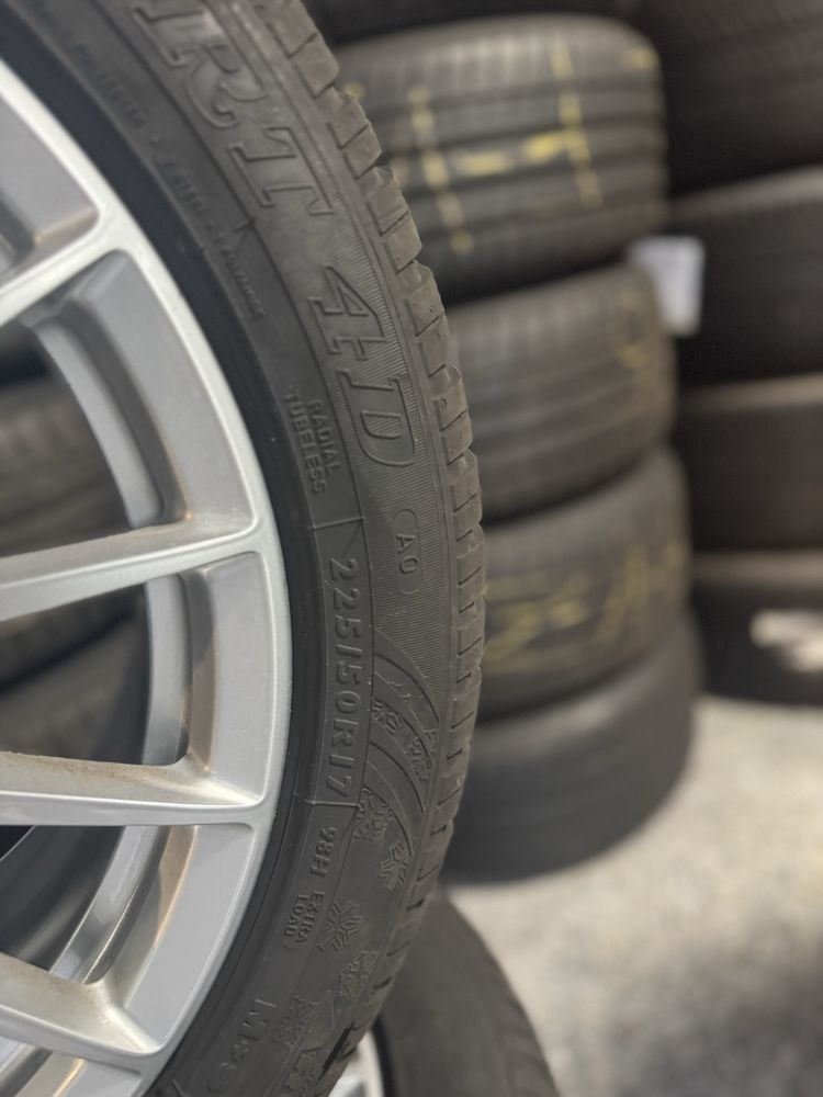 Jante 17” originale Audi A5 F5 cu anvelope M+S Dunlop 2021
