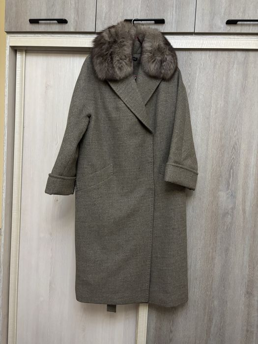 Пальто на зиму кашемир с натуральным мехом