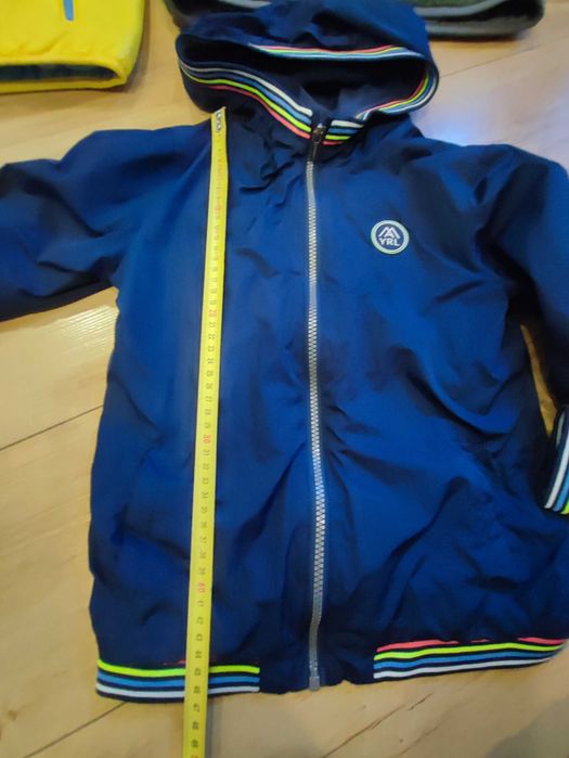 Яке Hm Old navy елек Benetton ветровка Mayoral 6 7 години