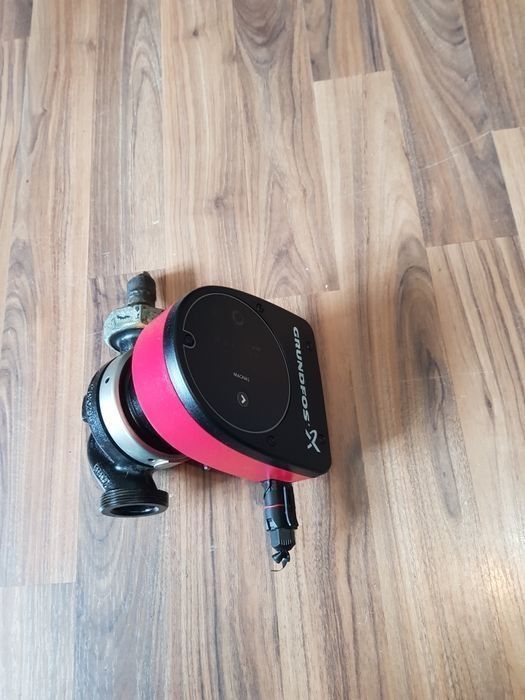 Pompă de circulație Grundfos magna 1