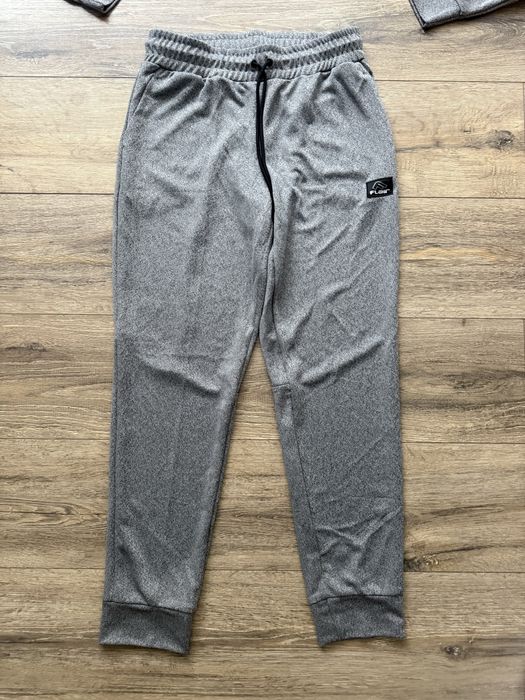 Дамски екип flair нов