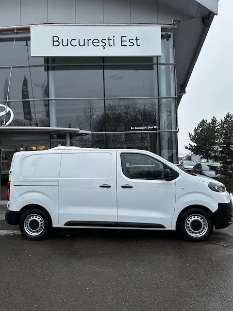 Toyota Proace Toyota ProAce 4usi panel van - 50 kWh VAN L1H1 Electric 136 CP CARGO