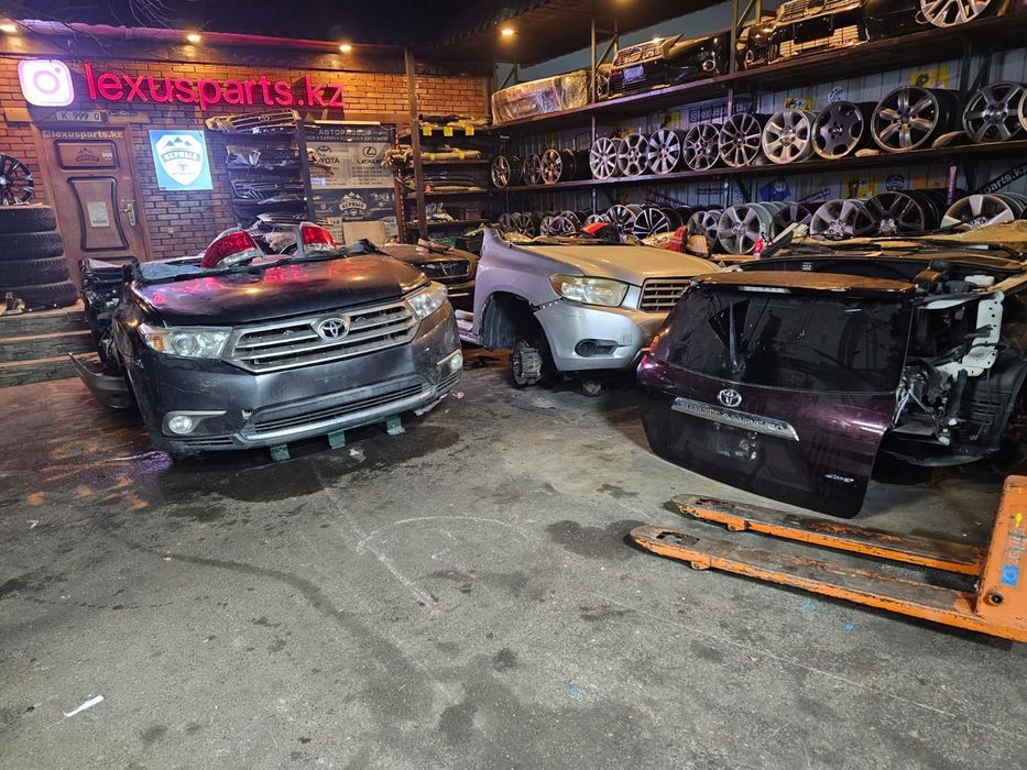 Торпеда на Тойота хайлендер 2012год левый руль