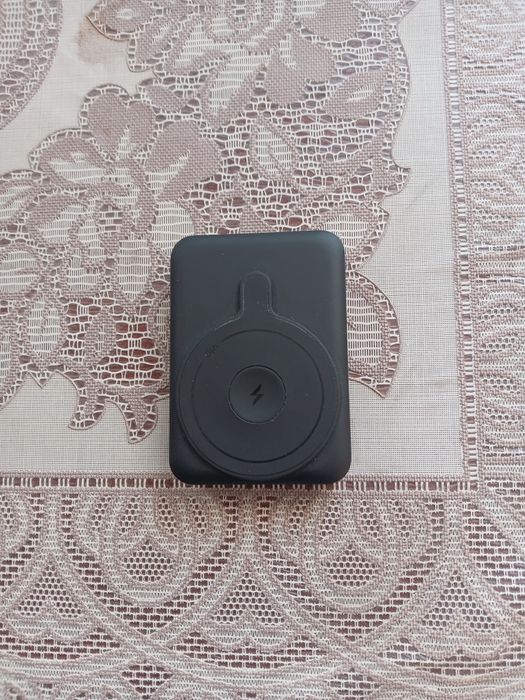 Беспроводное зарядное устройство повербанк