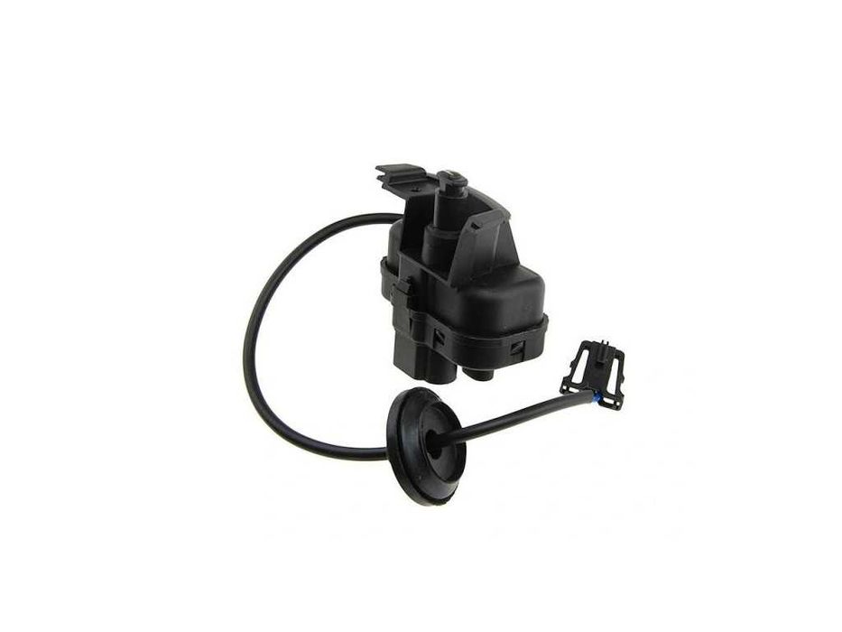 Моторче за заключване резервоар VW Golf 5 6 Variant,Tiguan,Sharan/Голф