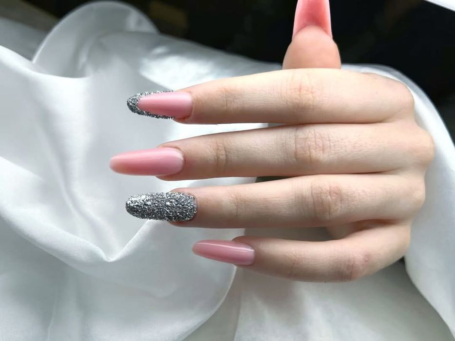 Manichiură/pedichiură