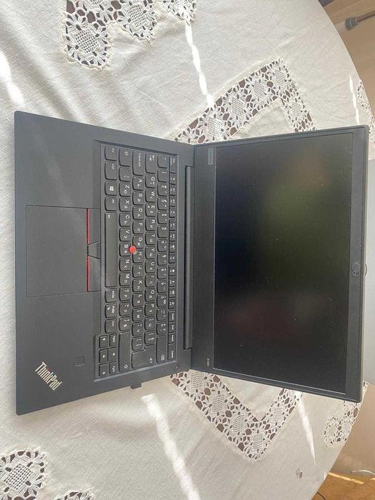 Лаптоп Lenovo ThinkPad E490