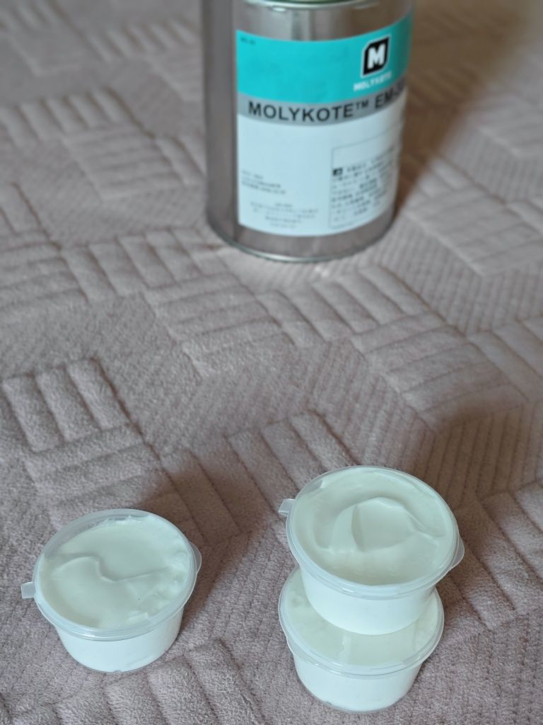 Смазка Molykote, для вышивальных машин, для принтеров и др.