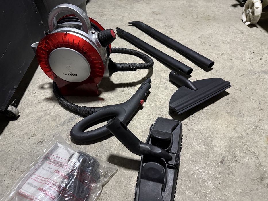 * пароочиститель EKSEN не большой удобный качественный не дорого!