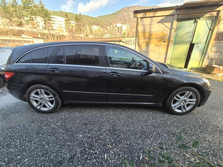 Mercedes R350CDI 265кс W251 Face ксенон теглич автоматик НА ЧАСТИ!