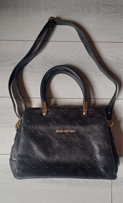 Geanta Louis Vuitton