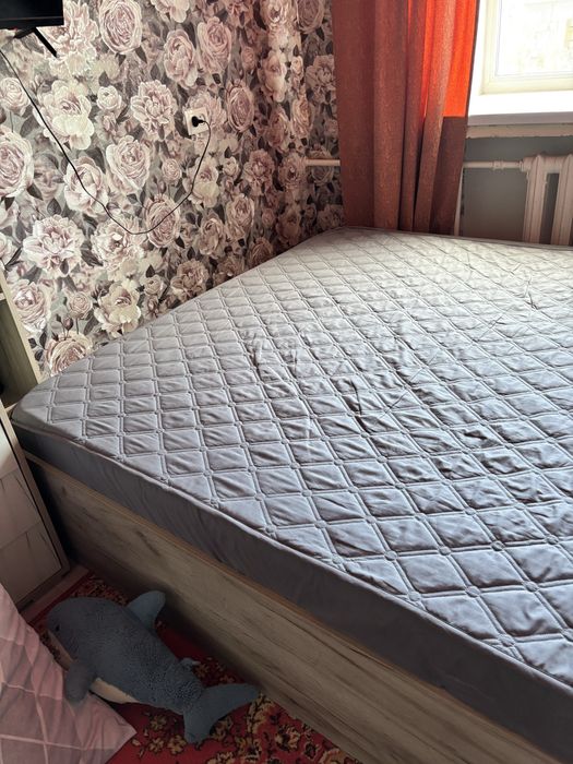 Продам 2-х местную кровать