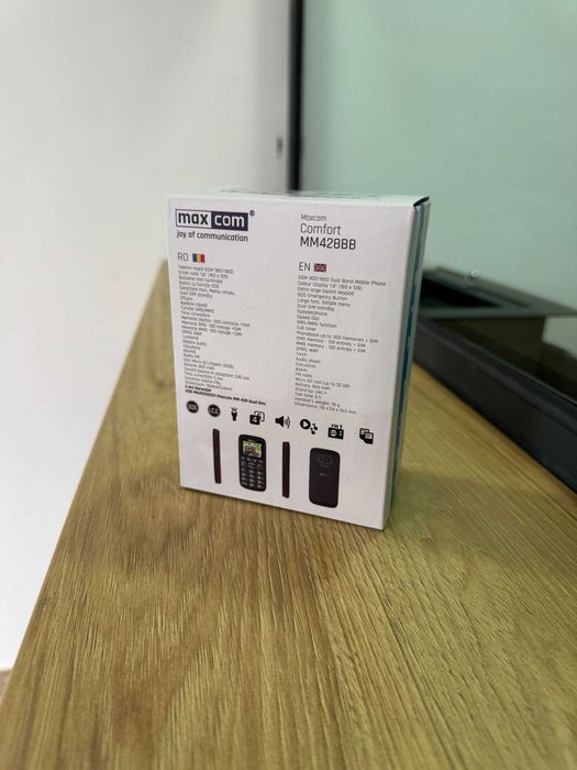 ZAP AMANET MARGEANULUI - Telefon seniori - Maxcom MM428BB #5204