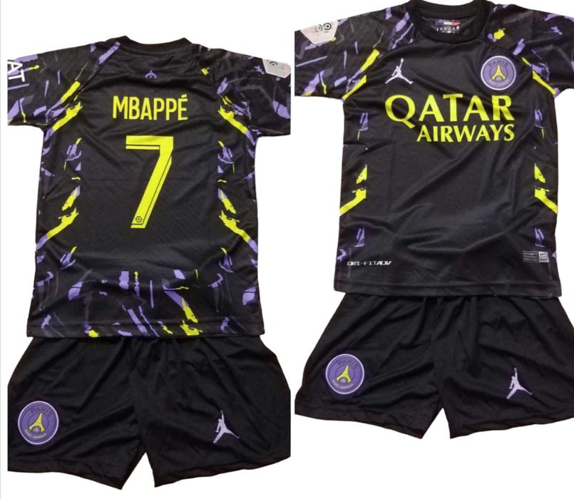 Нови детски футболни екипи Мбаппе