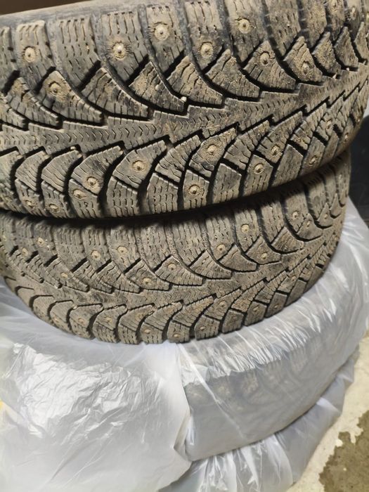 Продам 14 зимнюю резину