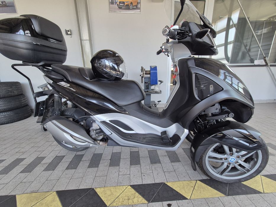 MP3 YOURBAN L5E 2016 ( Se conduce cu categoria B)