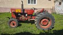 Tractor Universal 530, perfect functionabil, import Germania