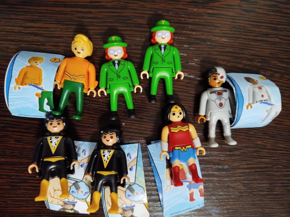 Киндер Kinder Сюрприз DC Playmobil Игрушки Обмен