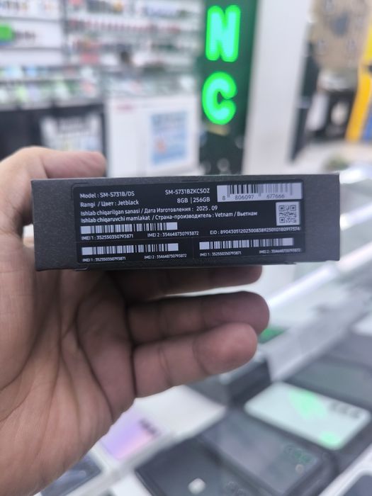 samsung S25 FE 8/256 yangi jetblack