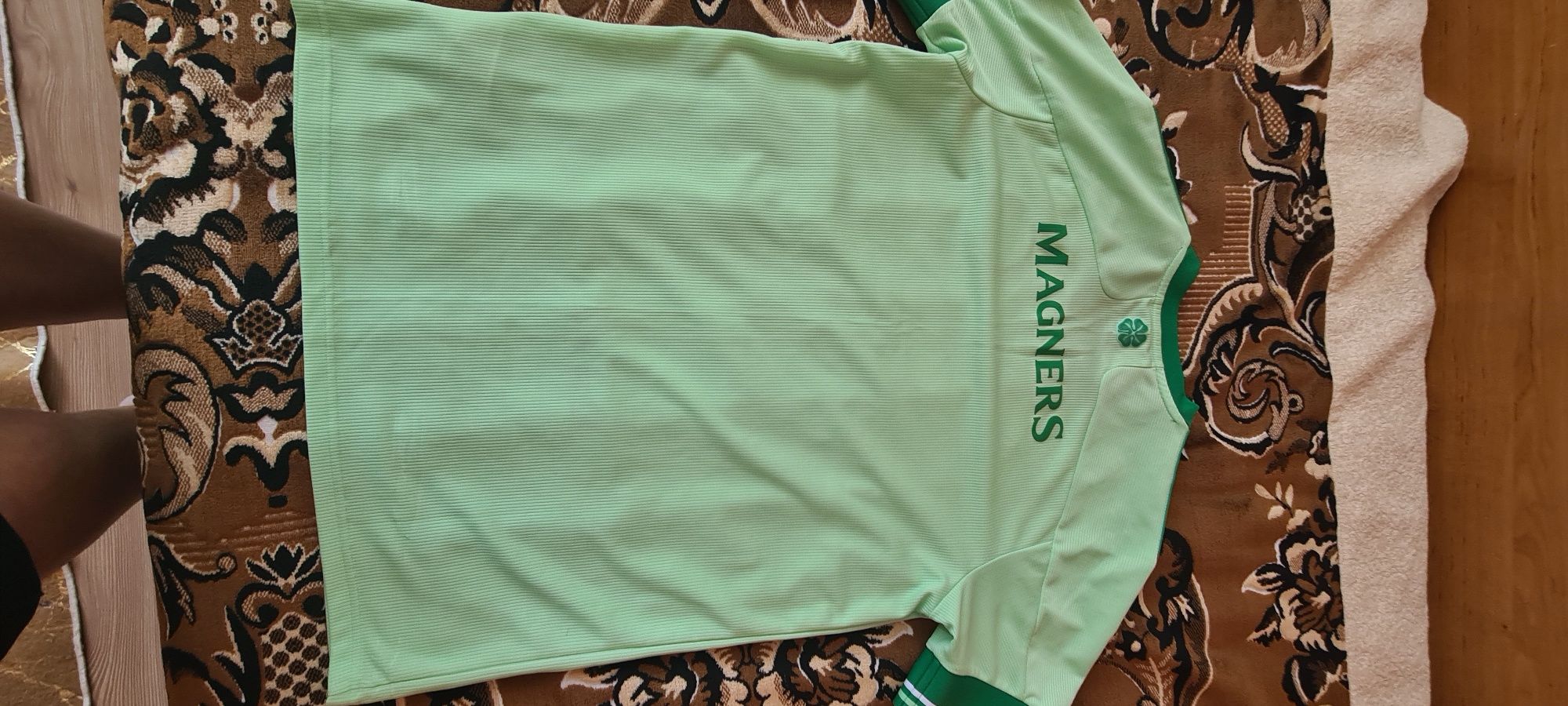 Adidas mngo zapazeni