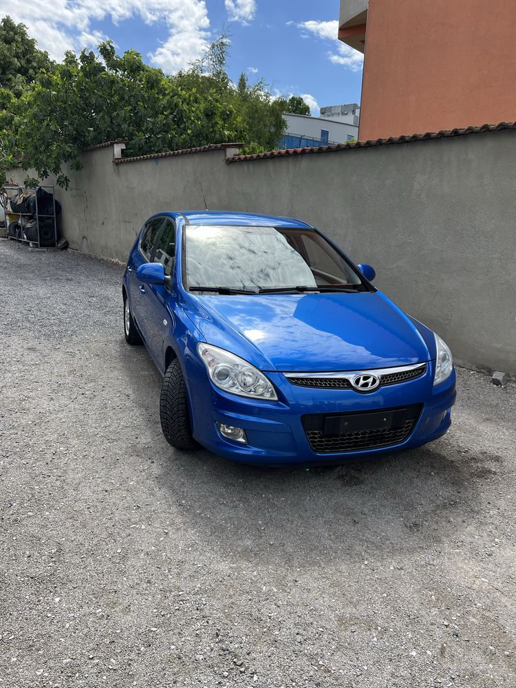 Хюндай и30 Hyunday i30 1.6 Швейцария