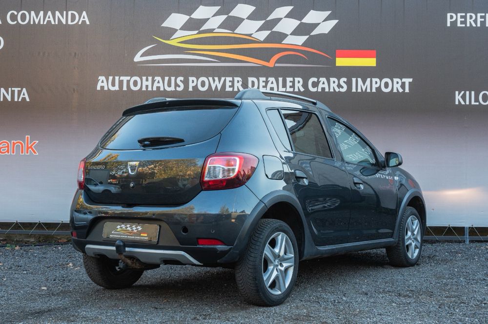 Dacia Sandero Stepway -2016 - navi - aer - Credit auto / rate - scaune
